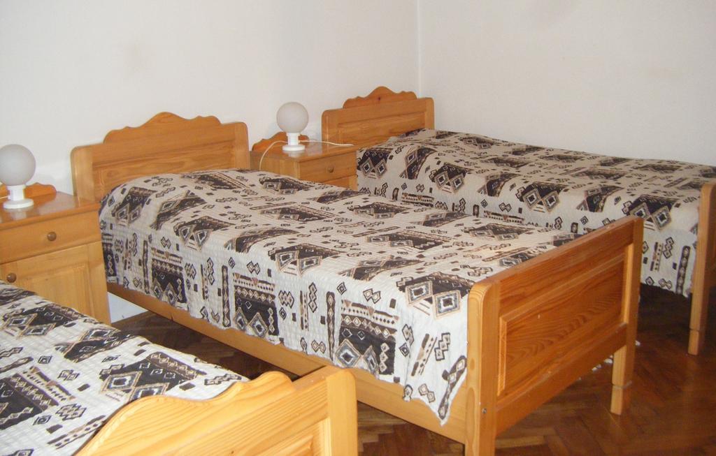 Guest House Kmetija Dane Bagian luar foto
